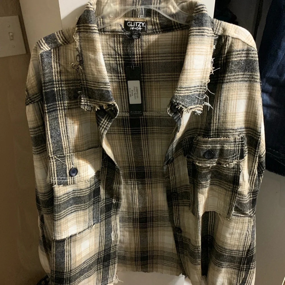 Glitzy Girl Black Plaid Shacket - Picture 2 of 8